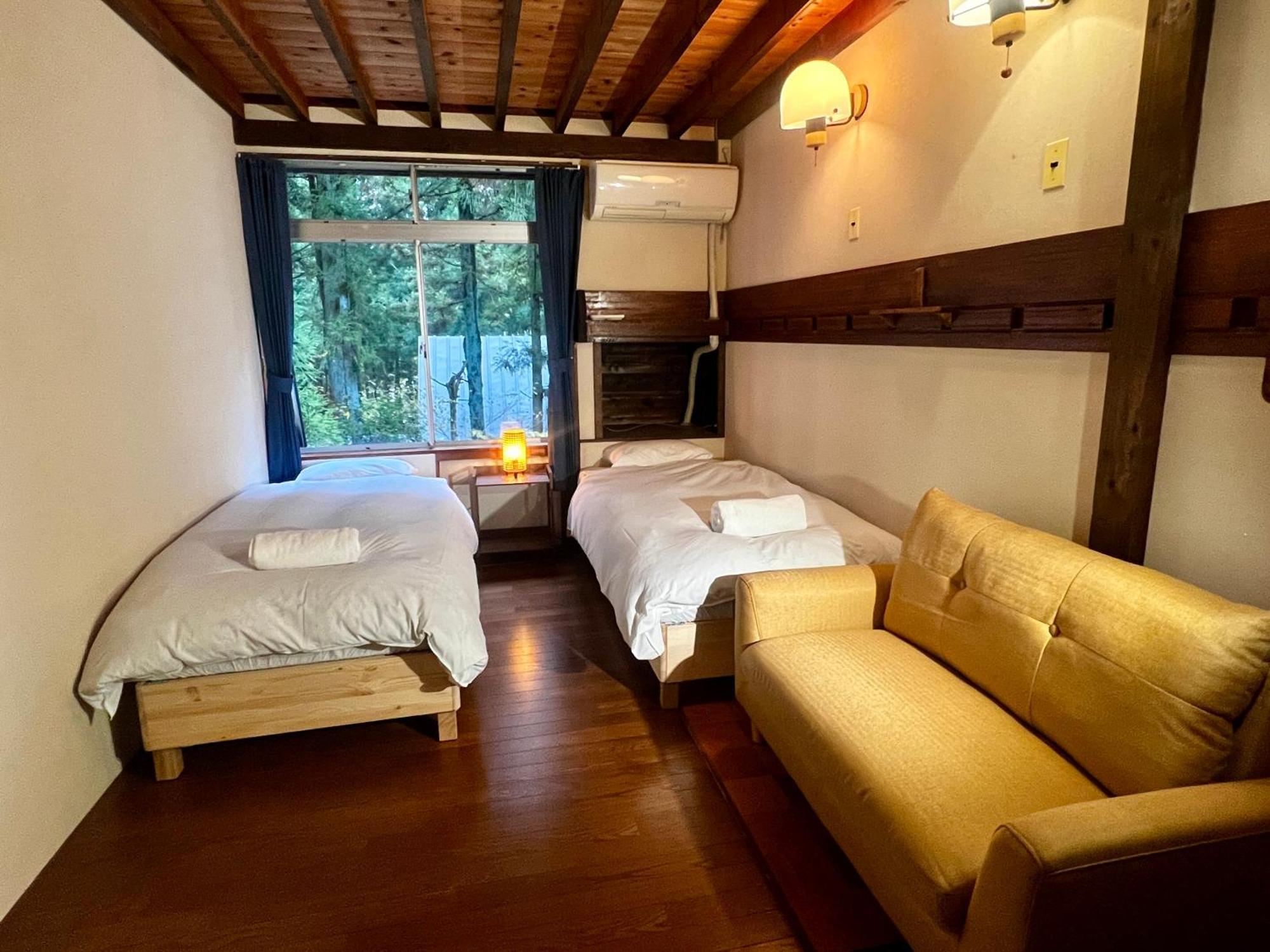 Sneaky Peaks Hotel Хакуба Екстериор снимка