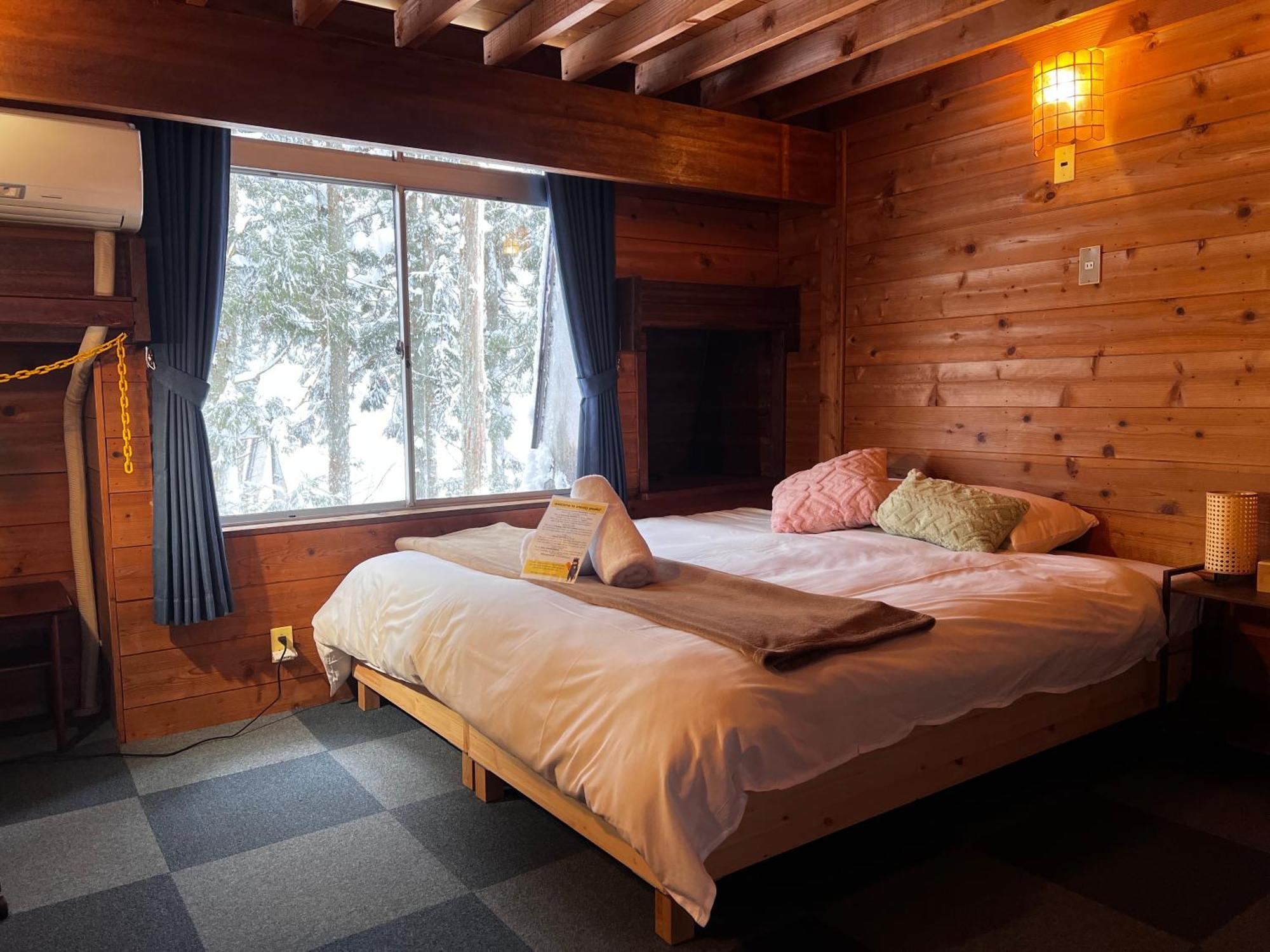 Sneaky Peaks Hotel Хакуба Екстериор снимка